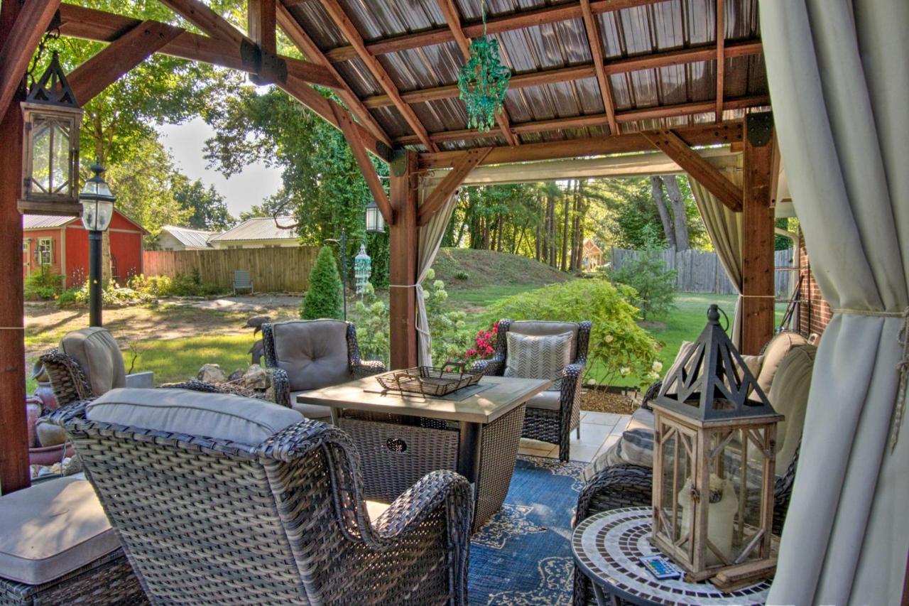 Charming Florence Getaway With Fireplace And Grill! 外观 照片
